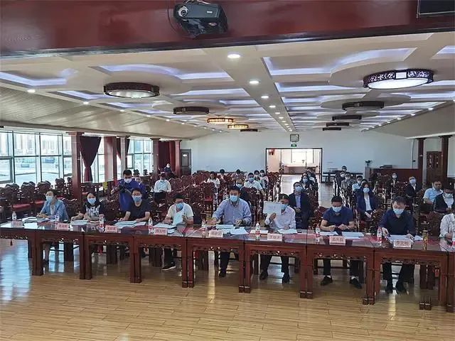 恭賀寶信物流入選市首屆民營企業創業創新“十佳”企業