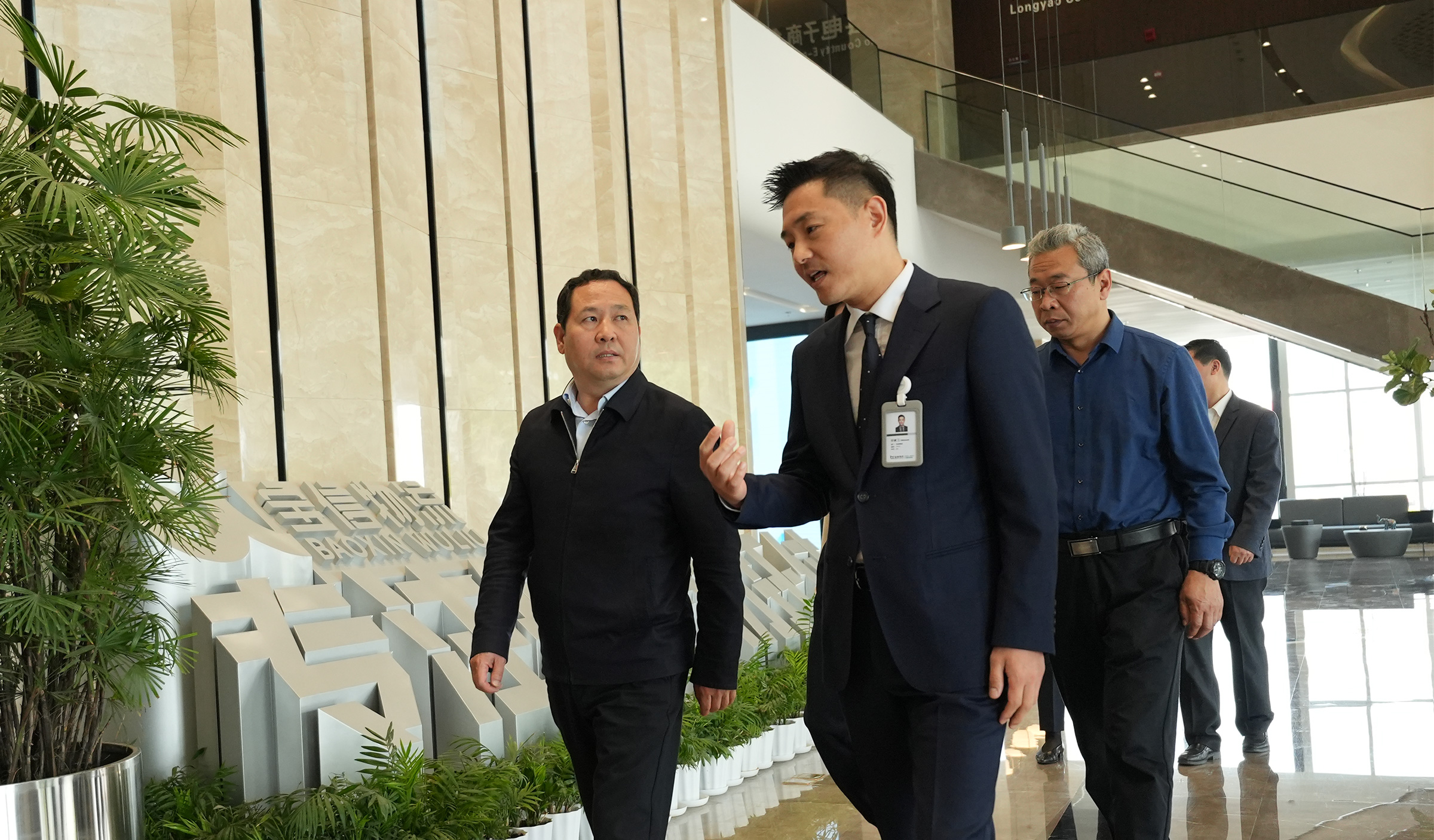 【簡訊】省人大常委會代表工委到我司走訪全國人大代表