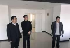 邢臺市就業局董局長在我縣就業局刁局長的陪同下來我公司視察工作